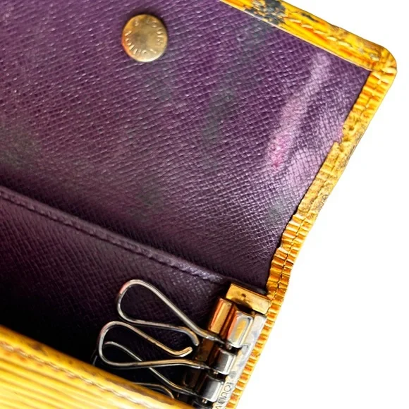 Louis Vuitton Yellow Epi Keyholder - Picture 9 of 12